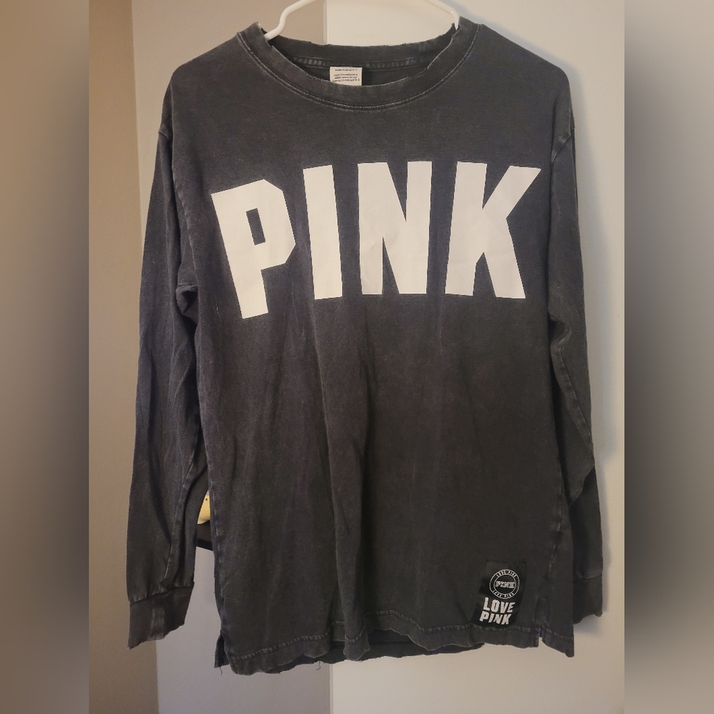 Victoria's Secret PINK long-sleeve shirt